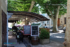 Malaucène, terrasse de restaurant