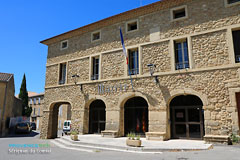 Sérignan du Comtat, mairie