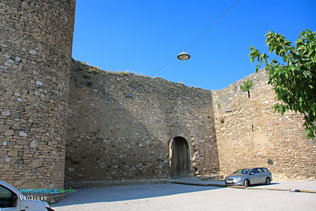 Venasque, forteresse