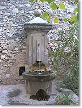 Peyruis fontaine