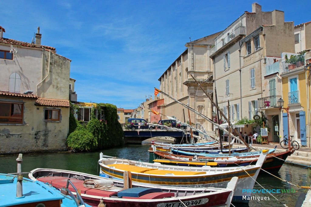 Martigues - Town in the Bouches du Rhone - Provence Web - France