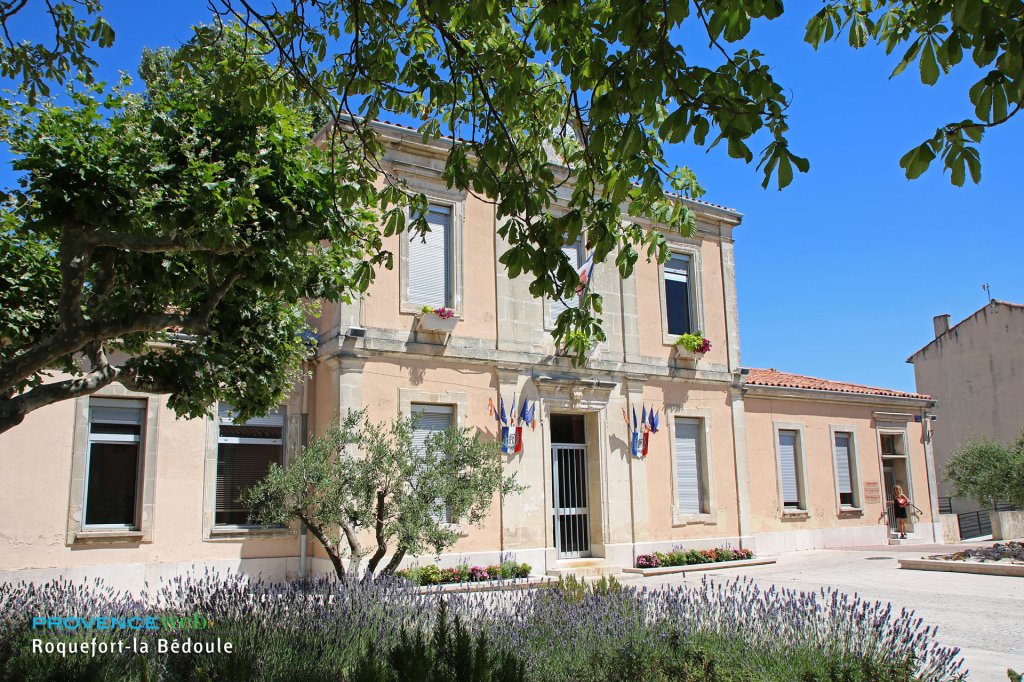 mairie Roquefort la Bédoule.